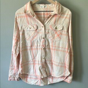 Cloud Chaser Women’s XL Peach and Pink Plaid Flannel Button Up Long Sleeve